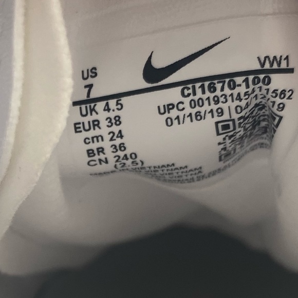 🆕 Nike Cortez Forrest Gump - Wmns 7.5 - Picture 11 of 12